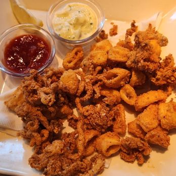 The Cheesecake Factory - Fried calamari - Desserts Near Me - Bridgewater, New Jersey