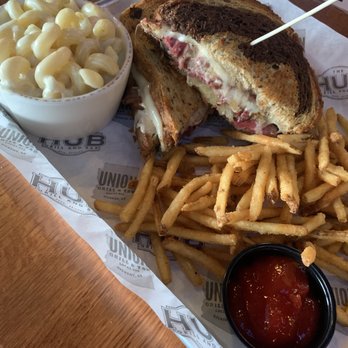 Union Grill & Tap - Reuben with skinny cut fries. Mac & cheese from hubby burger meal. - Gastropubs Near Me - Gilbert, Arizona Union Grill & Tap - Reuben with skinny cut fries. Mac & cheese from hubby burger meal. - Gastropubs Near Me - Gilbert, Arizona