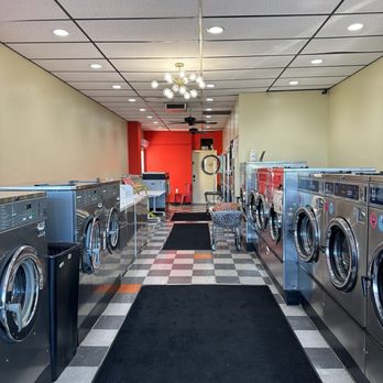 The Fresh Cycle - Laundromat Near Me - Burbank, California
