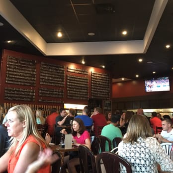 J. Henry's Draught House & Kitchen - 50 beers on tap! The owner said they have had over 1,000 beers over the last 13 months! - New American Near Me - Houston, Texas