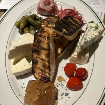 Revery - Bars Near Me - Bloomington, Illinois