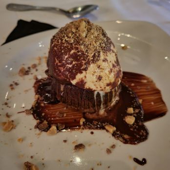 Chart House - Chocolate lava cake - Seafood Near Me - Weehawken, New Jersey