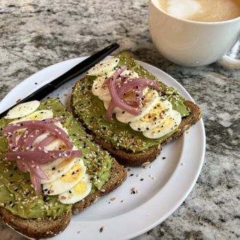 Vault Coffee - Avocado toast with eggs , pickled onions, and everything seasoning. Yumminess!! - Coffee & Tea Near Me - Coeur d'Alene, Idaho Vault Coffee - Avocado toast with eggs , pickled onions, and everything seasoning. Yumminess!! - Coffee & Tea Near Me - Coeur d'Alene, Idaho