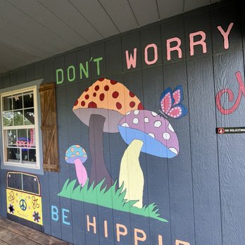 Rollin Hippies - Diners Near Me - Poplar Bluff, Missouri Rollin Hippies - Diners Near Me - Poplar Bluff, Missouri