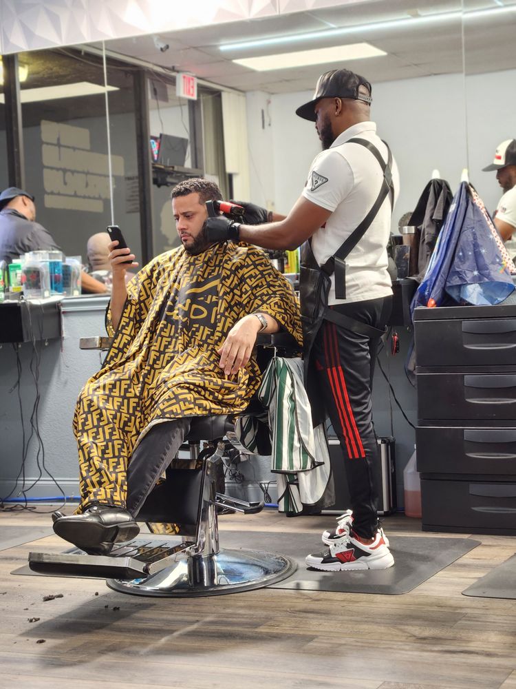 PLEKPLEKCUT DA BARBER 14 Photos West Palm Beach, Florida Barbers