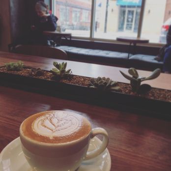 Sparrow Coffee - Coffee Roasteries Near Me - Naperville, Illinois