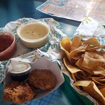 LuLu's Destin - Chips and queso - Seafood Near Me - Destin, Florida