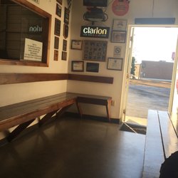 Norton's Stereo - The waiting room.