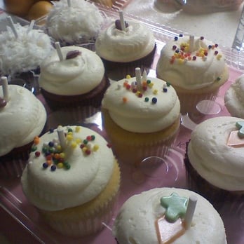Georgetown Cupcake - Shipped in perfect condition - Cupcakes Near Me - Washington, DC, District of Columbia Georgetown Cupcake - Shipped in perfect condition - Cupcakes Near Me - Washington, DC, District of Columbia