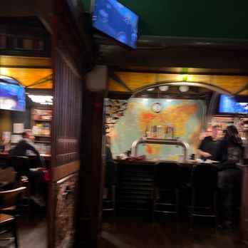 SafeHouse - Bar - Burgers Near Me - Milwaukee, Wisconsin