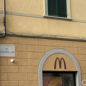 McDonald's - McDonald's in Pisa Italy - Fast Food Near Me - Pisa, PI McDonald's - McDonald's in Pisa Italy - Fast Food Near Me - Pisa, PI