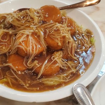Big Ma's Kitchen - Egg tofu with enoki and dried scallops 5/5 - Dim Sum Near Me - Rosemead, California