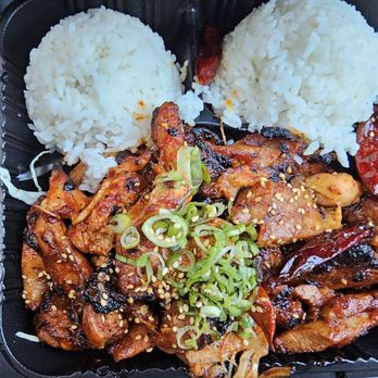 Young's Teriyaki - Thai Chicken with rice as the sides. - Japanese Near Me - Rancho Cordova, California Young's Teriyaki - Thai Chicken with rice as the sides. - Japanese Near Me - Rancho Cordova, California