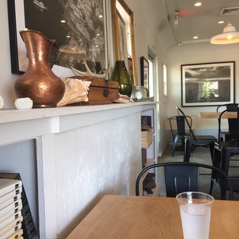 Pa'La - 24th Street - Cute interior. - Mediterranean Near Me - Phoenix, Arizona Pa'La - 24th Street - Cute interior. - Mediterranean Near Me - Phoenix, Arizona