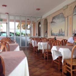 Al Passeggio - Outside seating