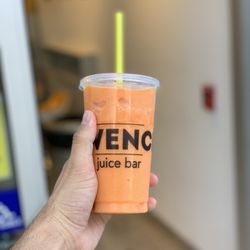 Qwench Juice Bar - Downtown - Morning smoothies every day!