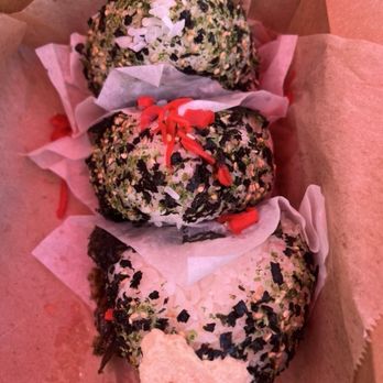 Rice & Nori - Plain Onigiri (Top), Beef Sukiyaki Onigiri (Middle), & Salmon Yuzu Miso Onigiri (Bottom) - Japanese Near Me - Los Angeles, California Rice & Nori - Plain Onigiri (Top), Beef Sukiyaki Onigiri (Middle), & Salmon Yuzu Miso Onigiri (Bottom) - Japanese Near Me - Los Angeles, California