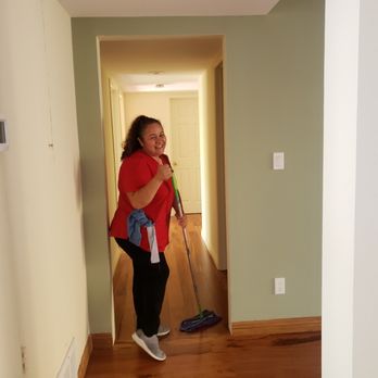 1. Elmos Cleaning Service