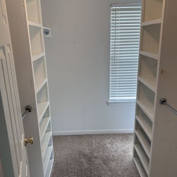 Alyce Cleaning Service - Same master closet after deep clean.... - Office Cleaning Near Me - Springfield, Missouri Alyce Cleaning Service - Same master closet after deep clean.... - Office Cleaning Near Me - Springfield, Missouri