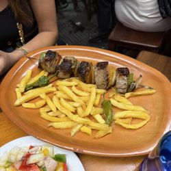 Bodega la Venencia - Sirloin skewer