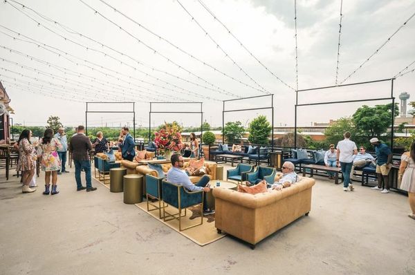 Gilley's Dallas by null