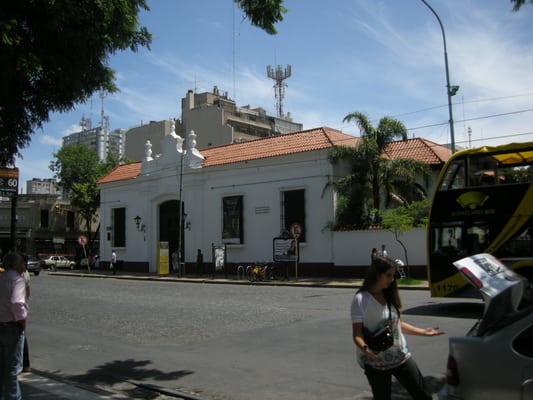 Museo Larreta by null