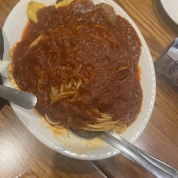 Pete's Place - Spaghetti and meatballs with ravioli - Italian Near Me - Krebs, Oklahoma Pete's Place - Spaghetti and meatballs with ravioli - Italian Near Me - Krebs, Oklahoma