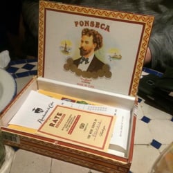 Revolución de Cuba - Derby - The bill in a cigar box