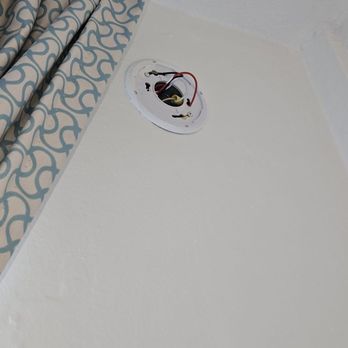 Beacon South Beach - Broken smoke detector - Hotels Near Me - Miami Beach, Florida