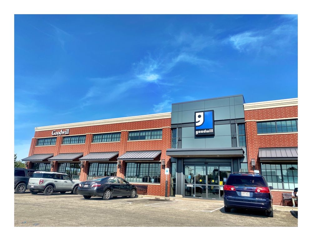 GOODWILL STORE & DONATION CENTER Updated October 2024 1716 Miller
