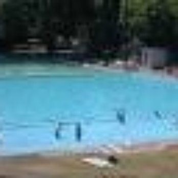 Deep Eddy Pool - Swimming Pools Near Me - Austin, Texas