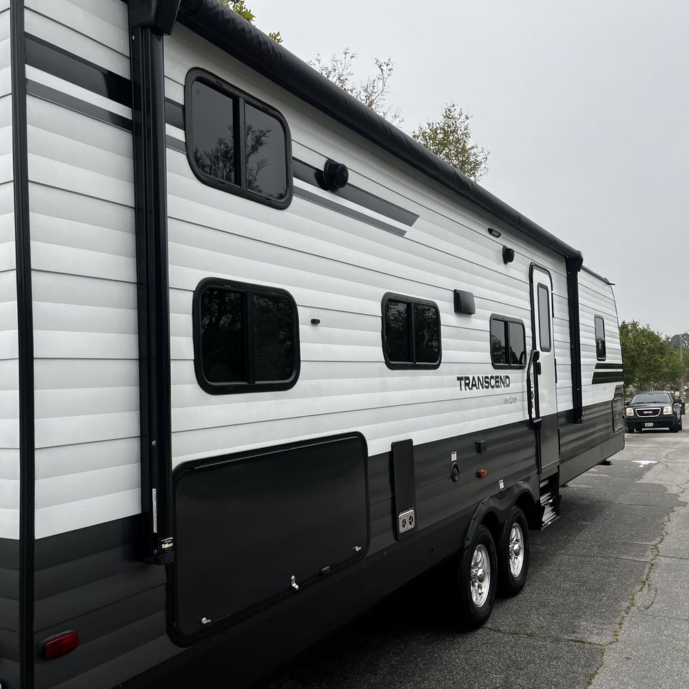 ADX  Ontario - Trailer - Auto Detailing Near Me