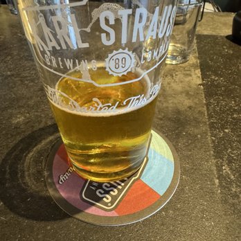 Karl Strauss Brewing Company - House blonde ale - Breweries Near Me - Temecula, California Karl Strauss Brewing Company - House blonde ale - Breweries Near Me - Temecula, California