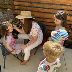 Art 2 Entertain - Face painting