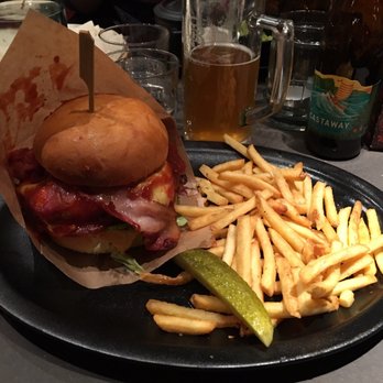 gnarly burger stockholm gnarly burger stockholm