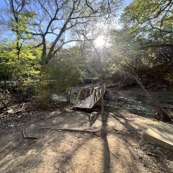 Emma Long Park Turkey Creek Trail - Bridge - Hiking Near Me - Austin, Texas