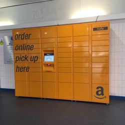 Middleton Shopping Centre - Amazon Locker