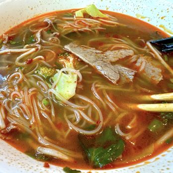 Meekong Bar - Close up of broth! - Vietnamese Near Me - Seattle, Washington