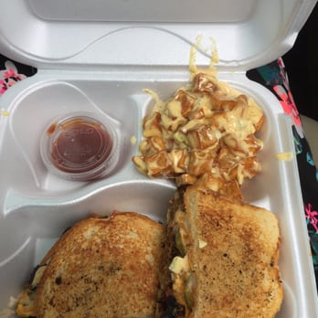 The Southerner - Fried potato salad and brisket sandwich were phenomenal! - Food Trucks Near Me - Saint Louis, Missouri