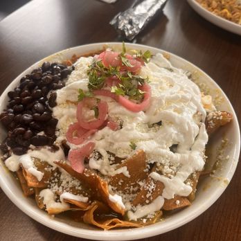 Con Huevos - Chilaquiles w/steak - Mexican Near Me - Los Angeles, California Con Huevos - Chilaquiles w/steak - Mexican Near Me - Los Angeles, California