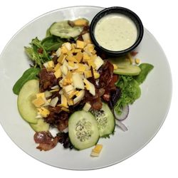 Busy Bistro - BLT Salad
