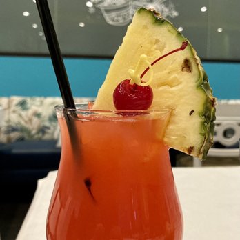 Cutlass Grille - Rum punch - Caribbean Near Me - Chesapeake, Virginia