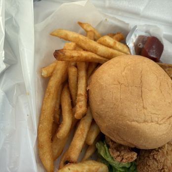 Vibez Bar & Grill - Vibez Fried Chicken Sandwich Vibez Fries - Bars Near Me - Kannapolis, North Carolina Vibez Bar & Grill - Vibez Fried Chicken Sandwich Vibez Fries - Bars Near Me - Kannapolis, North Carolina