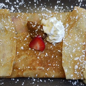 Cafe 906 - Dulce de leche (added strawberries) - Cafes Near Me - Orlando, Florida