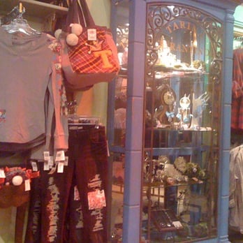 Tren-D - Accessories Near Me - Lake Buena Vista, Florida