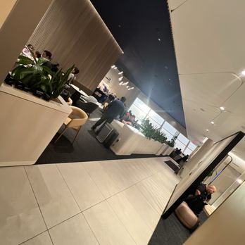 Capital One Lounge - 5/15/26 - Airport Lounges Near Me - Dallas, Texas