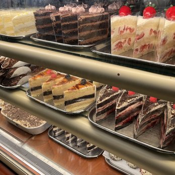Martha's Country Bakery - Cakes by the slice - Bakeries Near Me - Bayside, New York