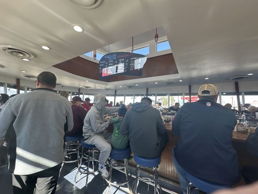 Captain Tom's by null