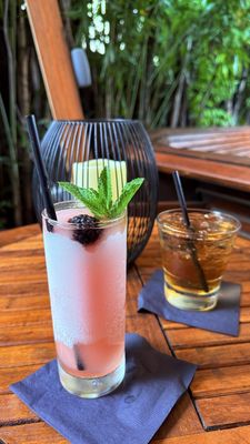 DrYnk Bar & Lounge by null