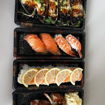 Sushi Mafia - Baked Mussels, salmon nigiri, shrimp nigiri, unagi nigiri - Sushi Bars Near Me - Long Beach, California